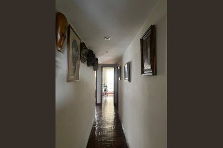 Apartamento à venda com 221m², 4 quartos e 2 vagas