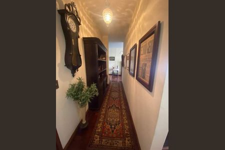 Apartamento à venda com 221m², 4 quartos e 2 vagas