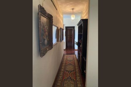 Apartamento à venda com 221m², 4 quartos e 2 vagas