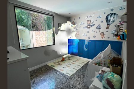 Casa de Condomínio à venda com 3 quartos, 380m² em Taquara, Rio de Janeiro