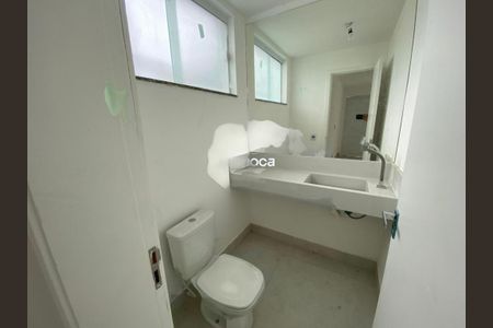 Casa de Condomínio à venda com 4 quartos, 220m² em Vargem Pequena, Rio de Janeiro