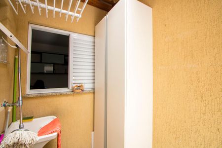 Apartamento para alugar com 120m², 2 quartos e 2 vagas Apartamento para alugar com 120m², 2 quartos e 2 vagasÁrea de serviço