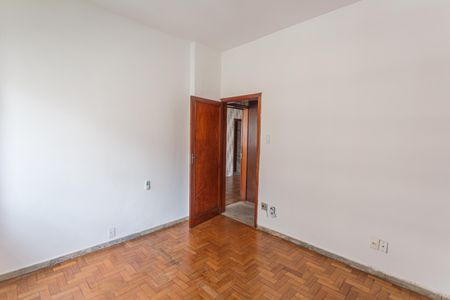 Apartamento para alugar com 3 quartos, 120m² em Centro, Belo Horizonte