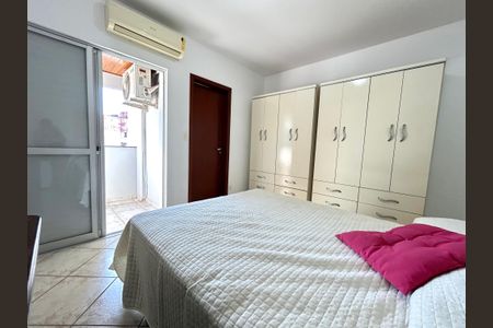 Suite  de apartamento para alugar com 2 quartos, 80m² em Carvoeira, Florianópolis