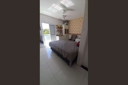 Casa à venda com 150m², 4 quartos e 2 vagasQuarto