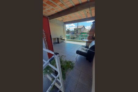 Casa à venda com 150m², 4 quartos e 2 vagasÁrea externa