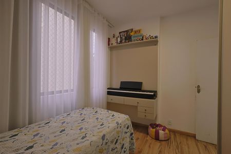 Apartamento à venda com 98m², 3 quartos e 1 vaga Apartamento à venda com 98m², 3 quartos e 1 vagaQuarto 1