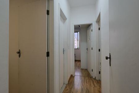Corredor de apartamento à venda com 3 quartos, 98m² em Castelo, Belo Horizonte