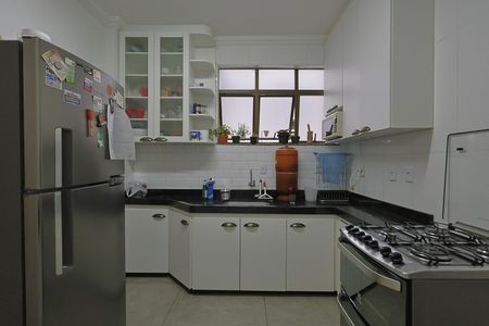 Apartamento à venda com 98m², 3 quartos e 1 vaga Apartamento à venda com 98m², 3 quartos e 1 vagaCozinha