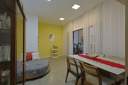 Sala de apartamento à venda com 3 quartos, 98m² em Castelo, Belo Horizonte