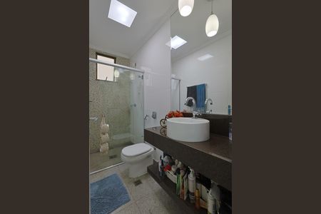 Apartamento à venda com 98m², 3 quartos e 1 vaga Apartamento à venda com 98m², 3 quartos e 1 vagaBanheiro