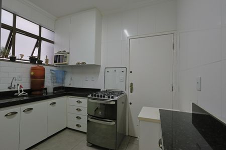 Apartamento à venda com 98m², 3 quartos e 1 vaga Apartamento à venda com 98m², 3 quartos e 1 vagaCozinha