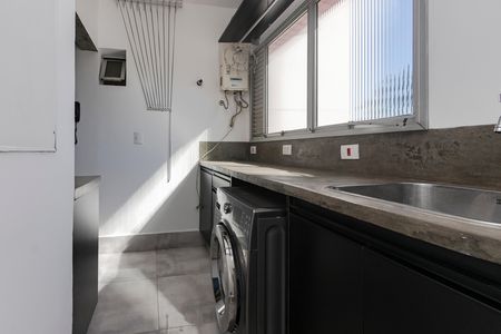 Apartamento à venda com 82m², 3 quartos e 2 vagas Apartamento à venda com 82m², 3 quartos e 2 vagasÁrea de Serviço
