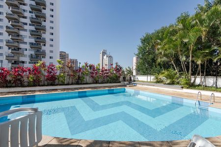 Apartamento à venda com 82m², 3 quartos e 2 vagas Apartamento à venda com 82m², 3 quartos e 2 vagasPiscina