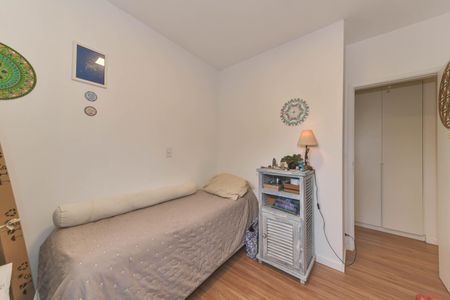 Apartamento à venda com 82m², 3 quartos e 2 vagasQuarto 1