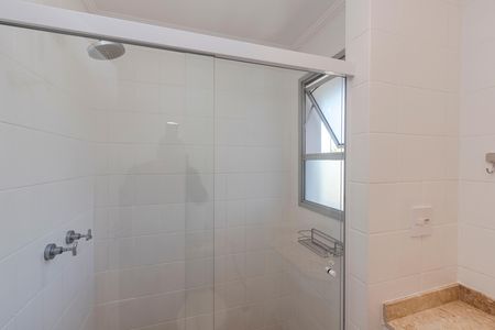 Apartamento à venda com 82m², 3 quartos e 2 vagas Apartamento à venda com 82m², 3 quartos e 2 vagasBanheiro da Suíte