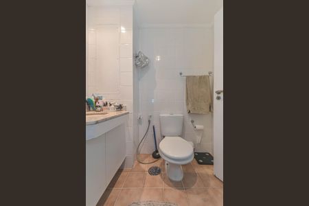 Apartamento à venda com 82m², 3 quartos e 2 vagasBanheiro da Suíte