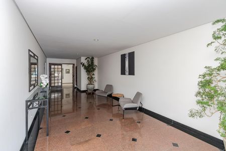 Apartamento à venda com 82m², 3 quartos e 2 vagas Apartamento à venda com 82m², 3 quartos e 2 vagasHall de Entrada