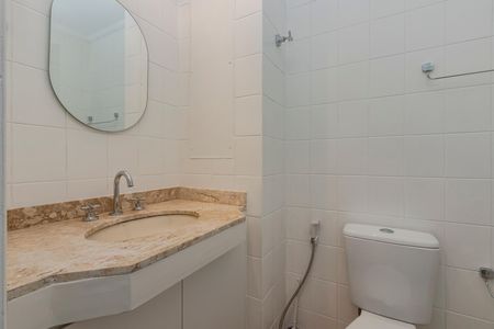 Apartamento à venda com 82m², 3 quartos e 2 vagas Apartamento à venda com 82m², 3 quartos e 2 vagasBanheiro da Suíte