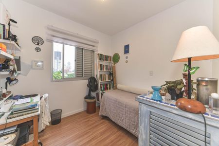 Apartamento à venda com 82m², 3 quartos e 2 vagasQuarto 1