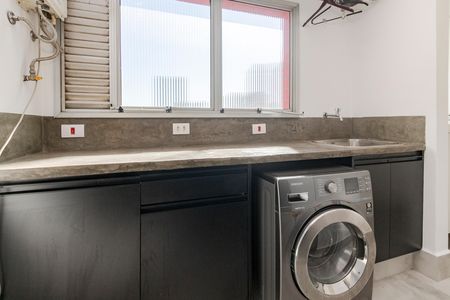 Apartamento à venda com 82m², 3 quartos e 2 vagas Apartamento à venda com 82m², 3 quartos e 2 vagasÁrea de Serviço