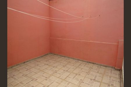 Casa à venda com 97m², 2 quartos e 1 vagaÁrea externa 