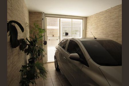 Casa à venda com 97m², 2 quartos e 1 vagaGaragem