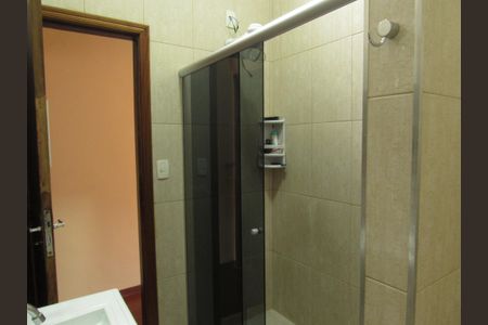 Casa à venda com 97m², 2 quartos e 1 vagaBanheiro 1