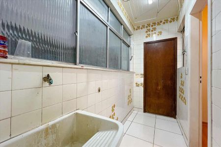 Apartamento para alugar com 2 quartos, 85m² em Colégio Batista, Belo Horizonte