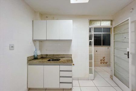 Apartamento para alugar com 2 quartos, 85m² em Colégio Batista, Belo Horizonte