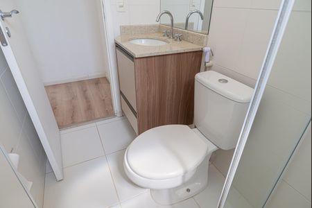 Apartamento para alugar com 67m², 2 quartos e 1 vagaBanheiro 2