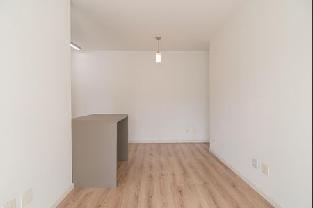 Apartamento para alugar com 67m², 2 quartos e 1 vagaSala