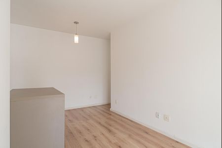 Apartamento para alugar com 67m², 2 quartos e 1 vagaSala