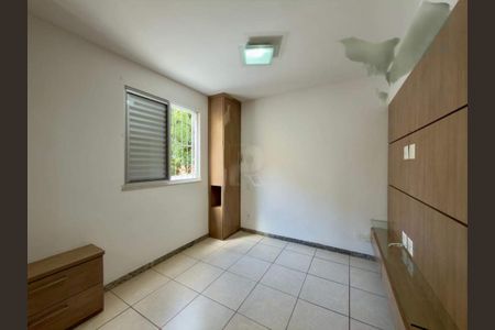 Apartamento à venda com 3 quartos, 80m² em Calafate, Belo Horizonte