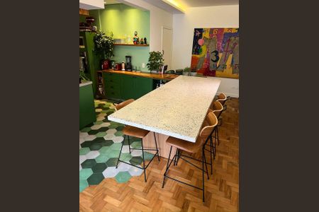 Apartamento à venda com 115m², 2 quartos e 1 vaga