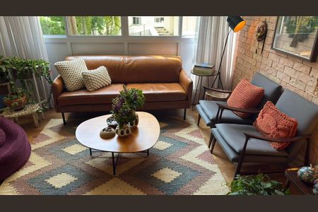 Apartamento à venda com 115m², 2 quartos e 1 vaga