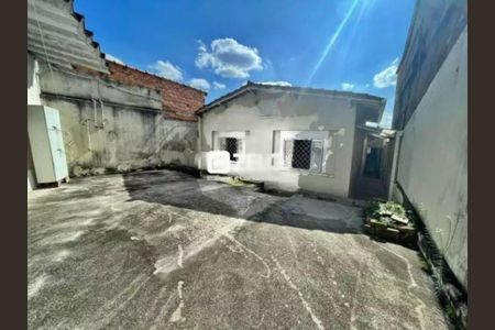 Casa à venda com 224m², 3 quartos e 2 vagas Casa à venda com 224m², 3 quartos e 2 vagasFoto 18