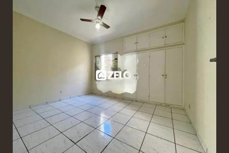 Casa à venda com 224m², 3 quartos e 2 vagas Casa à venda com 224m², 3 quartos e 2 vagasFoto 17