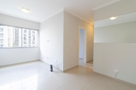 Sala de apartamento para alugar com 2 quartos, 44m² em Vila Uberabinha, São Paulo