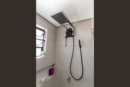 Casa à venda com 147m², 3 quartos e 2 vagasBanheiro