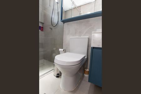 Casa à venda com 147m², 3 quartos e 2 vagasBanheiro