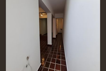 Casa para alugar com 3 quartos, 230m² em Alto de Pinheiros, São Paulo