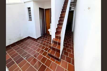Casa para alugar com 230m², 3 quartos e 2 vagas