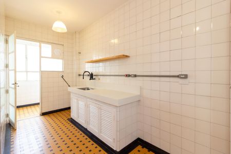 Apartamento à venda com 107m², 2 quartos e 1 vagaCozinha