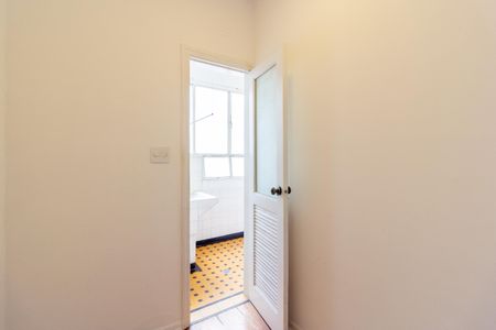 Apartamento à venda com 107m², 2 quartos e 1 vagaÁrea de Serviço