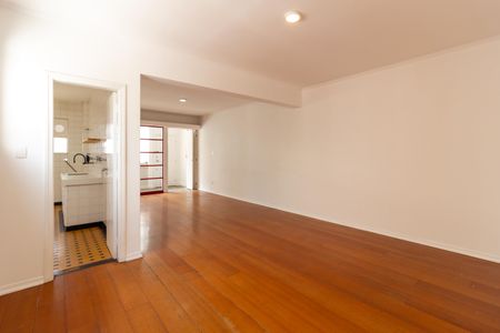 Apartamento à venda com 107m², 2 quartos e 1 vagaSala