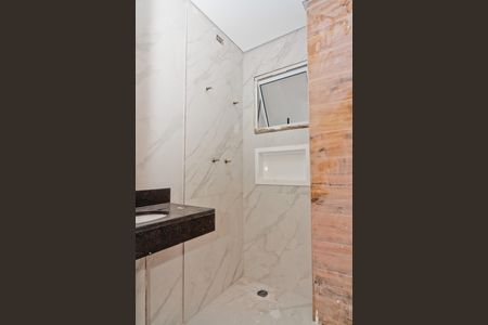 Apartamento à venda com 38m², 2 quartos e 1 vaga Apartamento à venda com 38m², 2 quartos e 1 vagaBanheiro