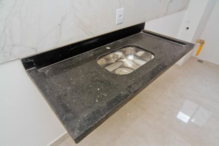 Apartamento à venda com 38m², 2 quartos e 1 vaga Apartamento à venda com 38m², 2 quartos e 1 vagaCozinha