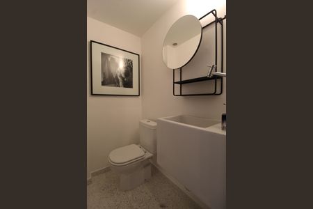 Lavabo de apartamento à venda com 3 quartos, 192m² em Vila Uberabinha, São Paulo