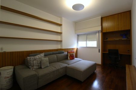 Apartamento à venda com 192m², 3 quartos e 2 vagasQuarto 1